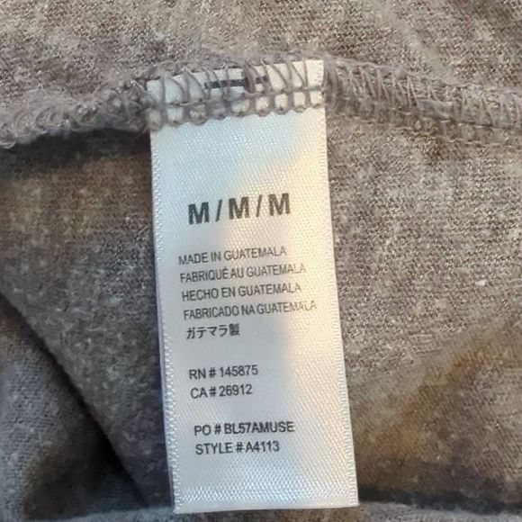 Amuse Society Shirt Top Blouse Women's Medium Grey Cosmic Crusin Logo - Picture 7 of 7